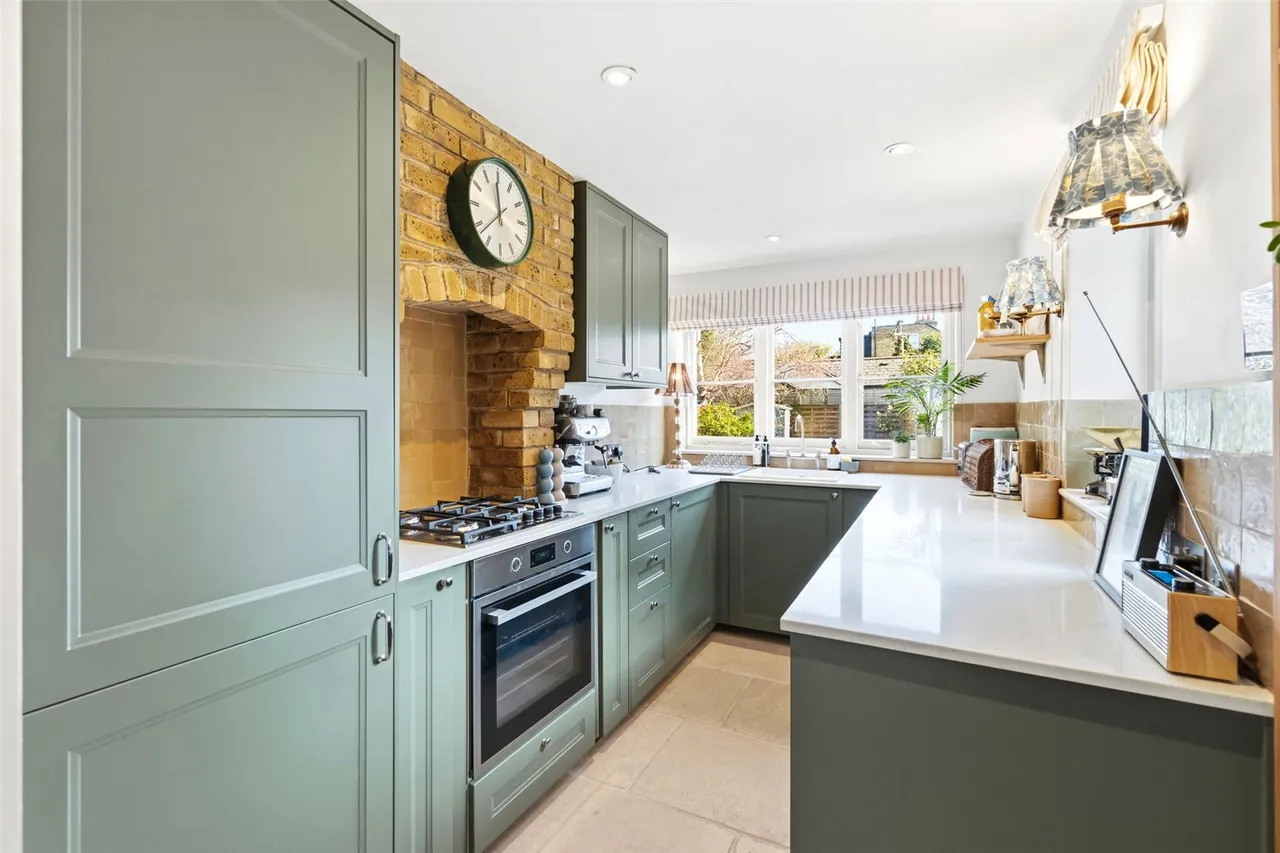 Field Lane, Teddington, TW11 9AS, photo 4