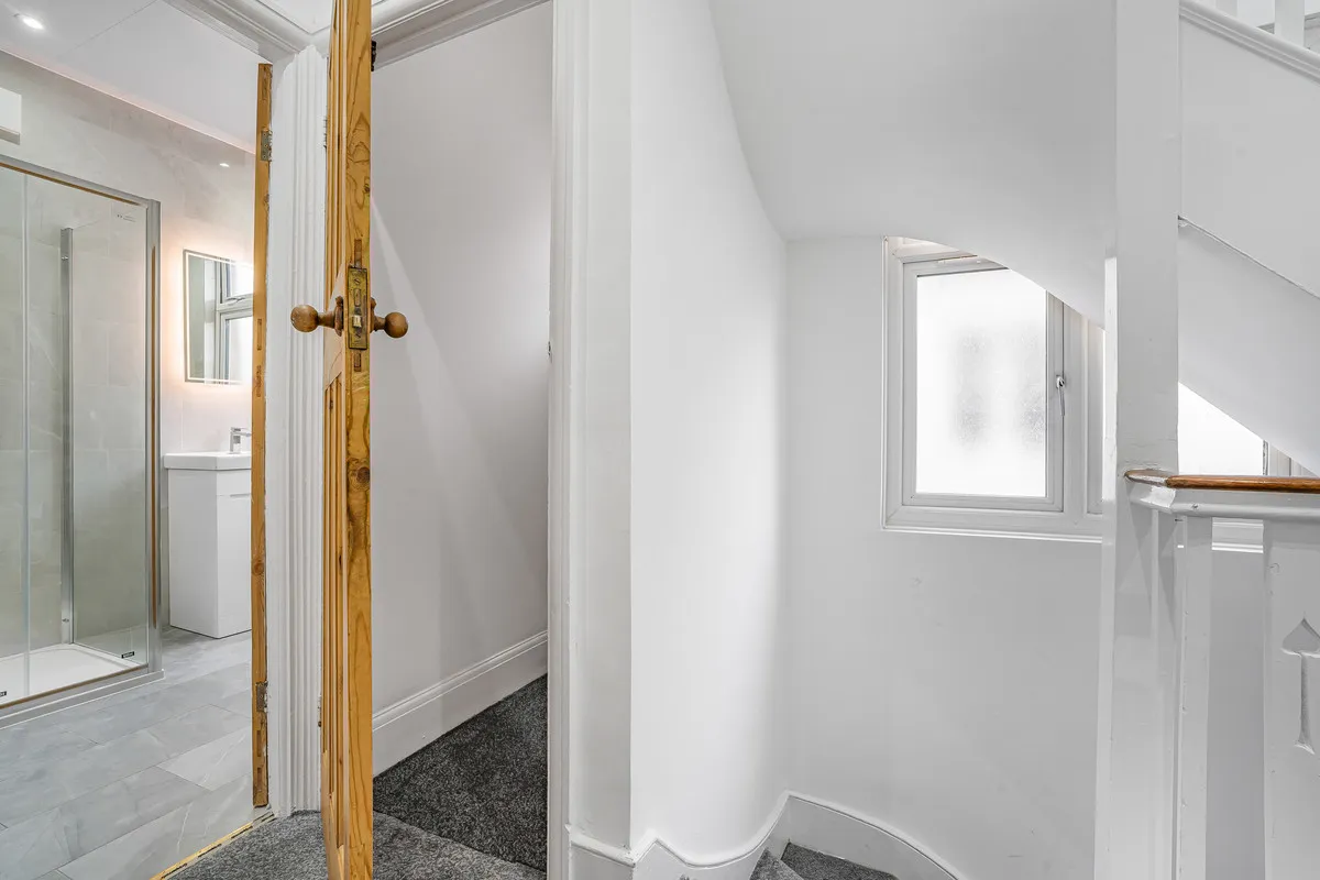 Rusland Park Road, Harrow, HA1, photo 13