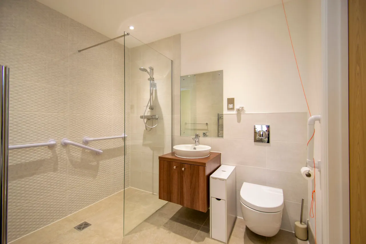Eaves Court The Retreat, Princes Risborough, HP27, photo 7