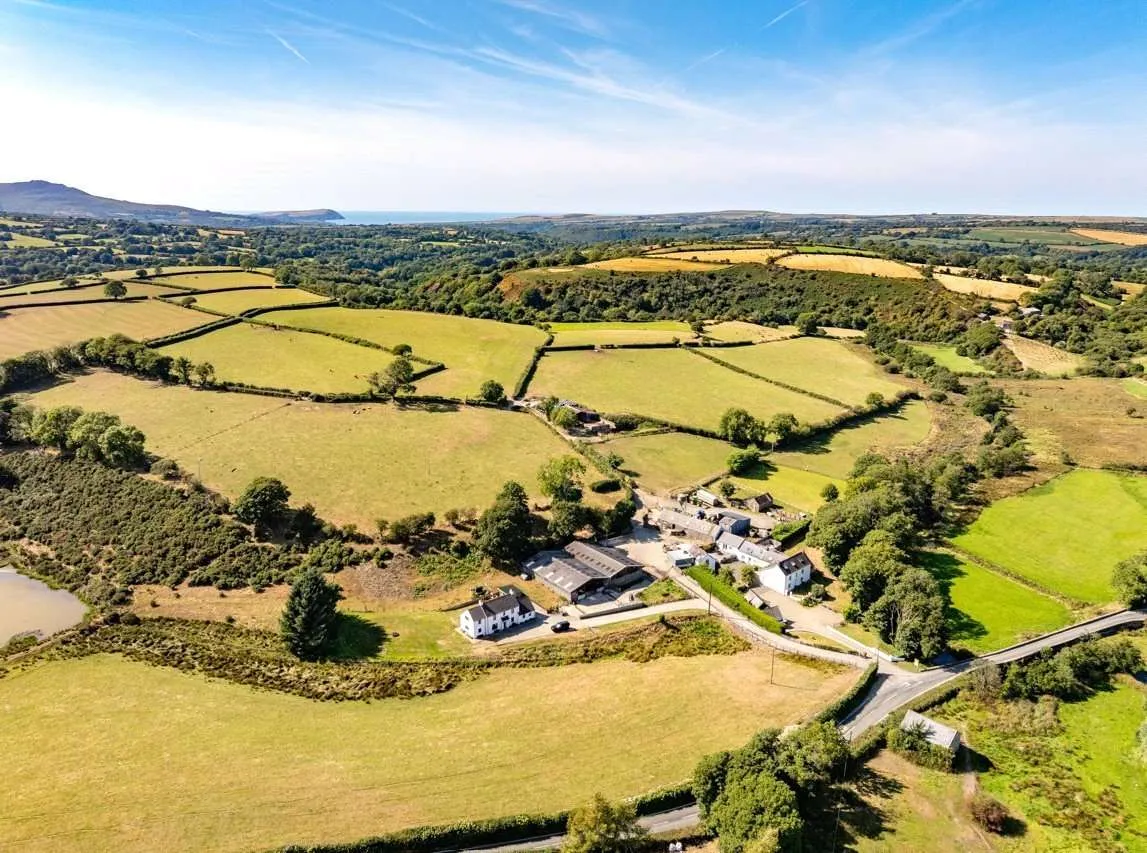 Eglwyswrw, Near Newport, Pembrokeshire, SA41 3TD, photo 2