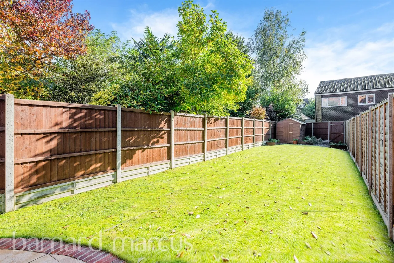 4 bed house for sale — Albury Road, Merstham, Redhill