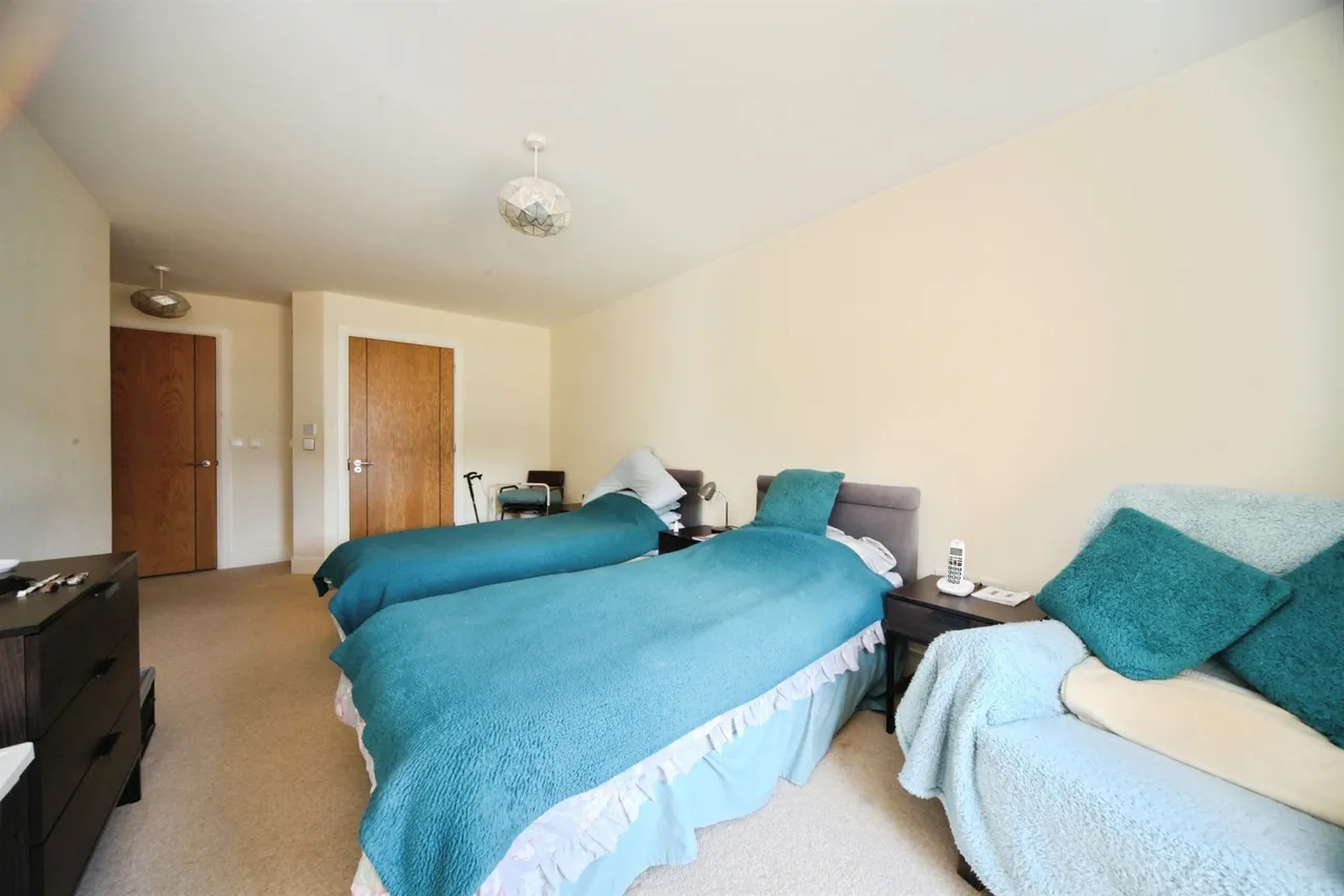 High Street North, Dunstable, LU6, photo 11