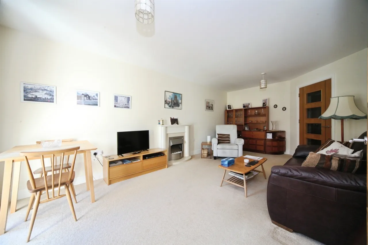 High Street North, Dunstable, LU6, photo 5