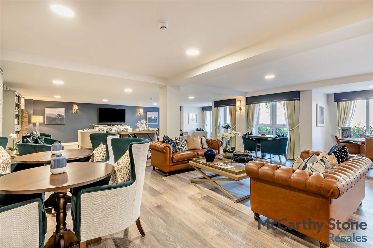 Charlton Green, Dover, CT16, photo 18