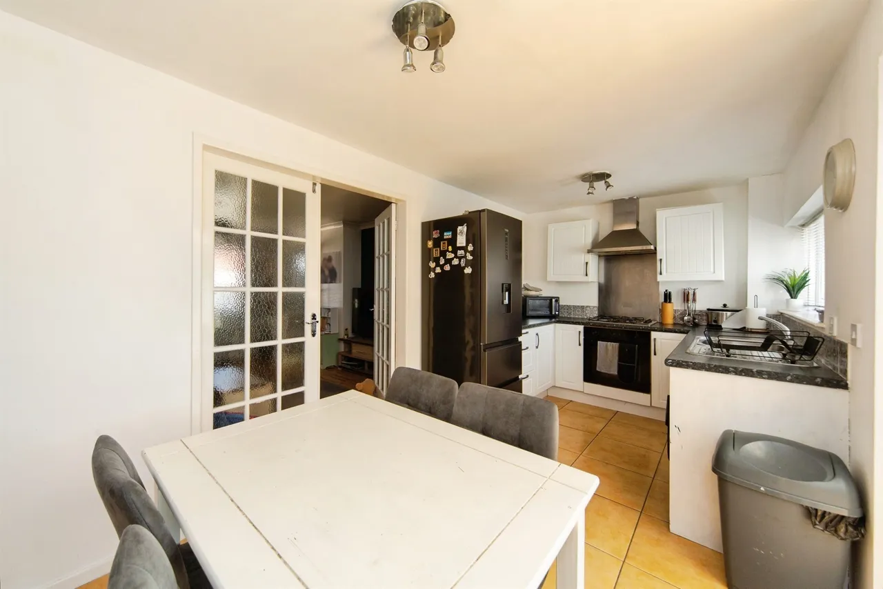 Deansfield Way, Elton, CH2, photo 6