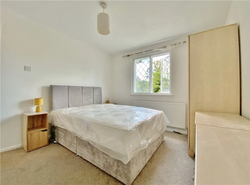 Hawthorn Close, Hounslow, TW5, photo 4
