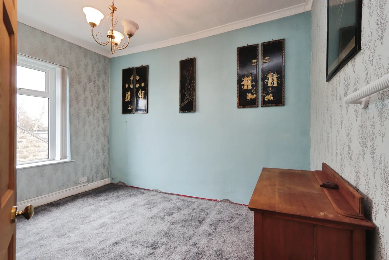 Martin Lane, Barnsley, photo 9