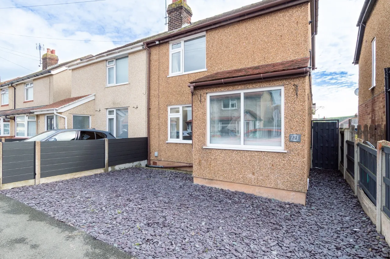3 bed house for sale, Penrhos Avenue, Llandudno Junction