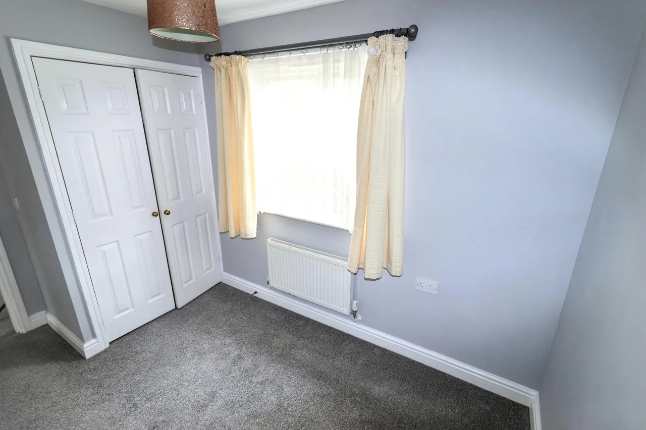 Kingfisher Court, Spalding, PE11, photo 6