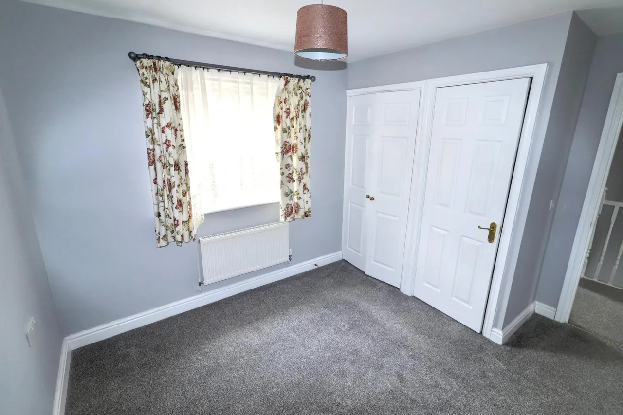 Kingfisher Court, Spalding, PE11, photo 5