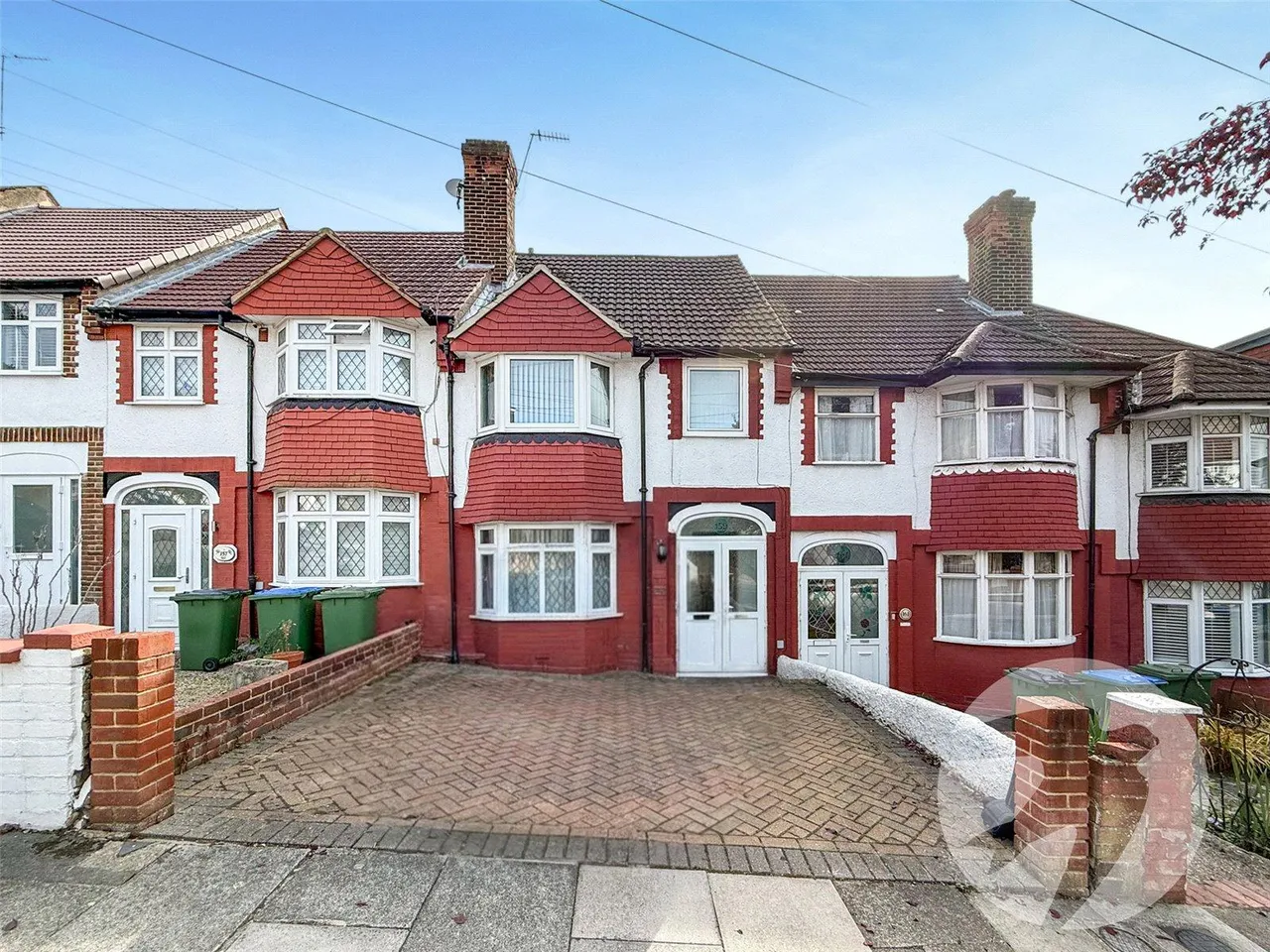 3 bed house for sale, Castlewood Drive, SE9