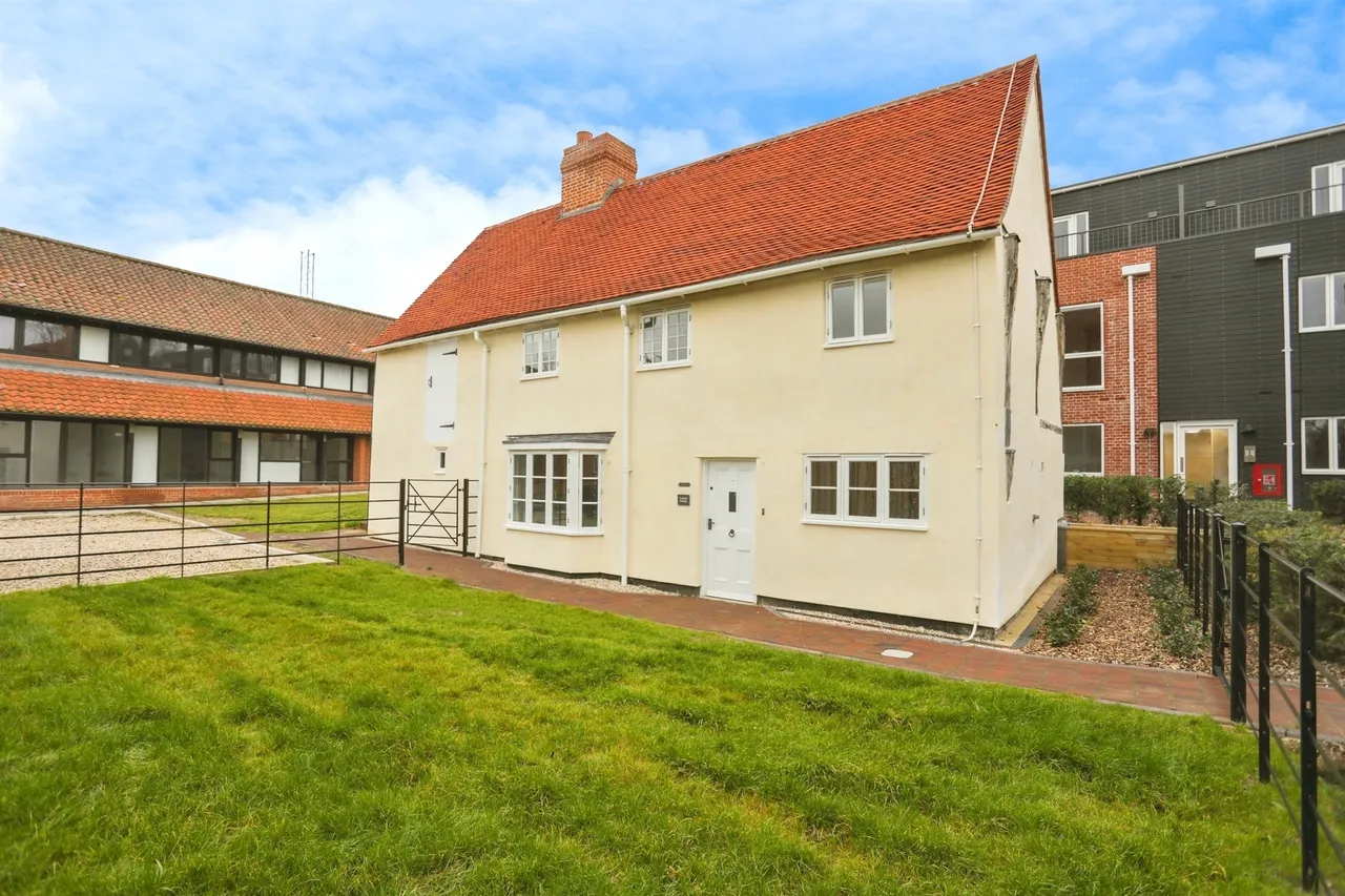 Cosford Cottage, Hadleigh, Ipswich, photo 2