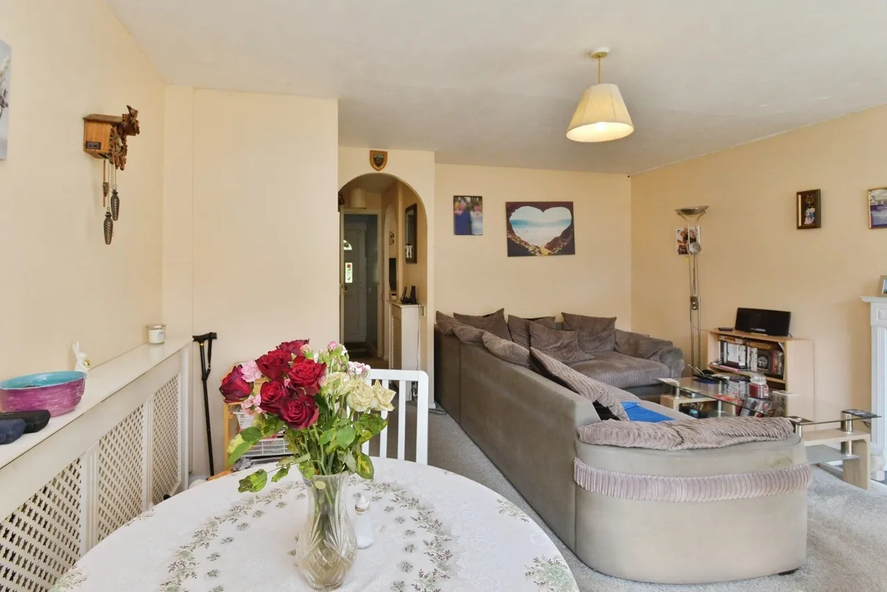 Lothersdale, Heelands, Milton Keynes, Buckinghamshire, MK13, photo 8