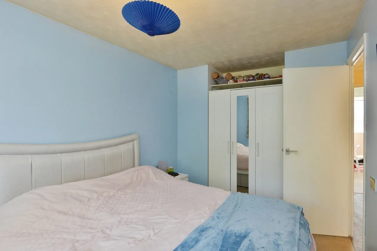Lothersdale, Heelands, Milton Keynes, Buckinghamshire, MK13, photo 11