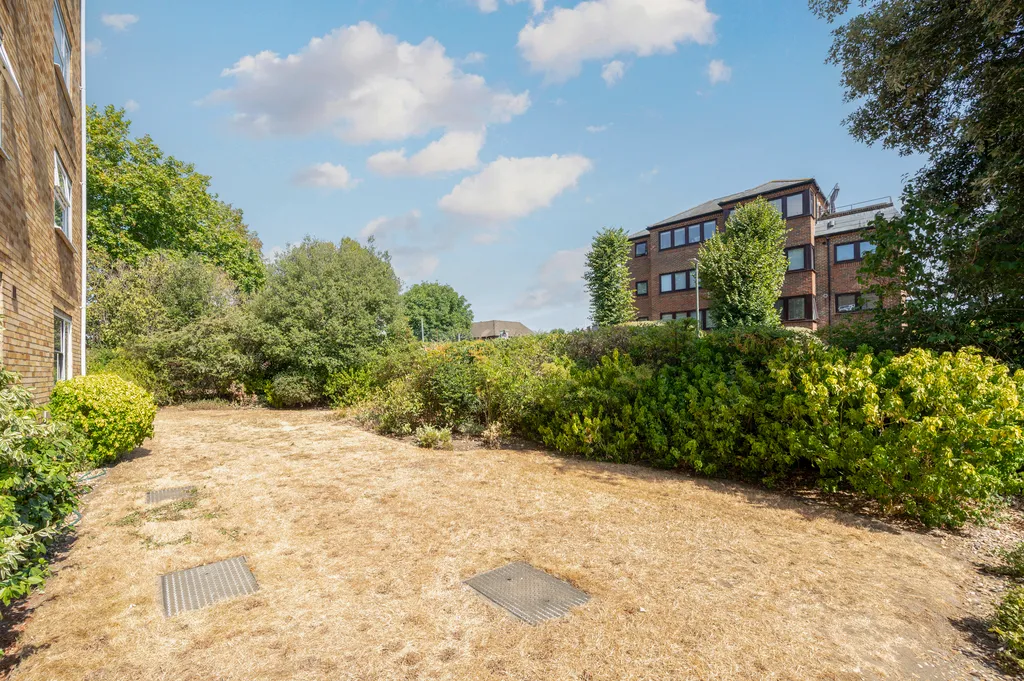Ridgway, London, SW19, photo 9