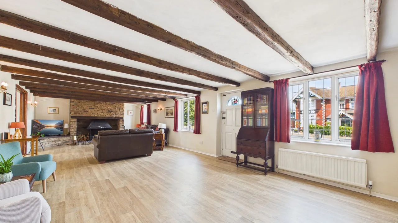 Wisbech Road, THORNEY, Peterborough, PE6, photo 5