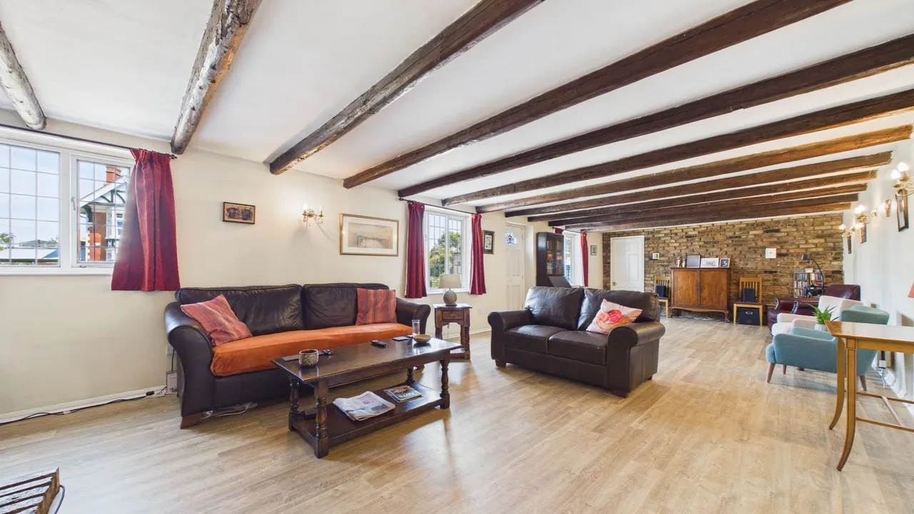 Wisbech Road, THORNEY, Peterborough, PE6, photo 3