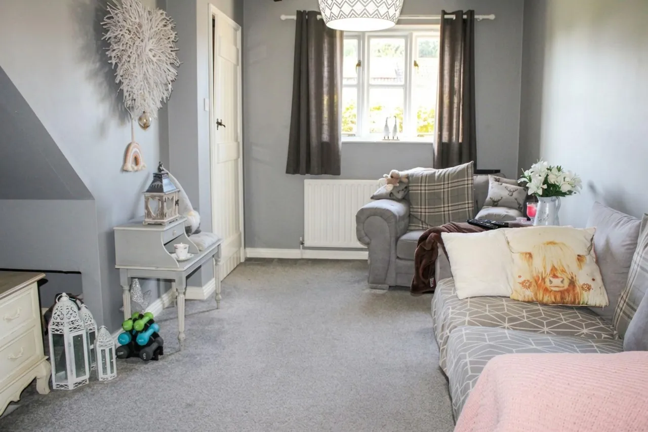 Elwes Street, Brigg, DN20, photo 2