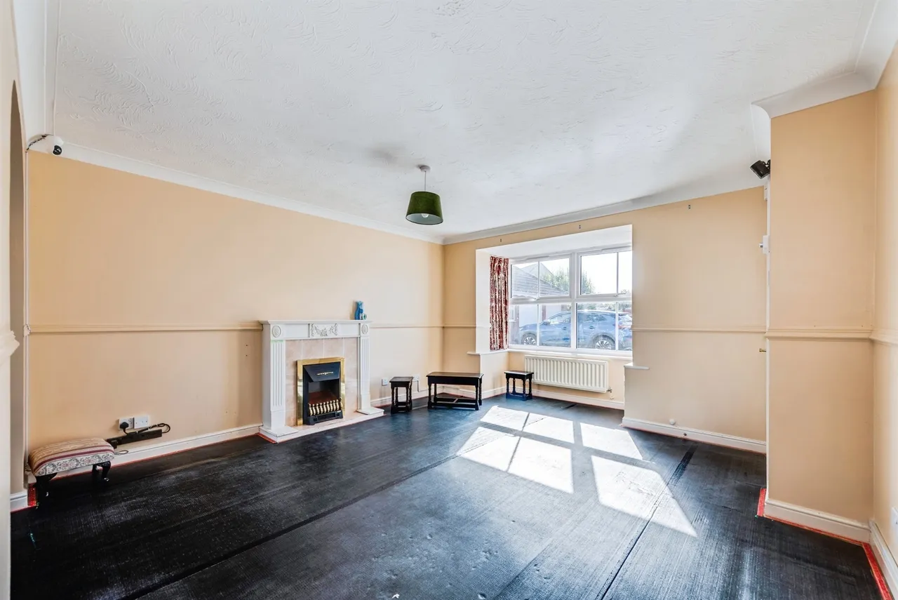 Yeats Close, Swindon, SN25, photo 4
