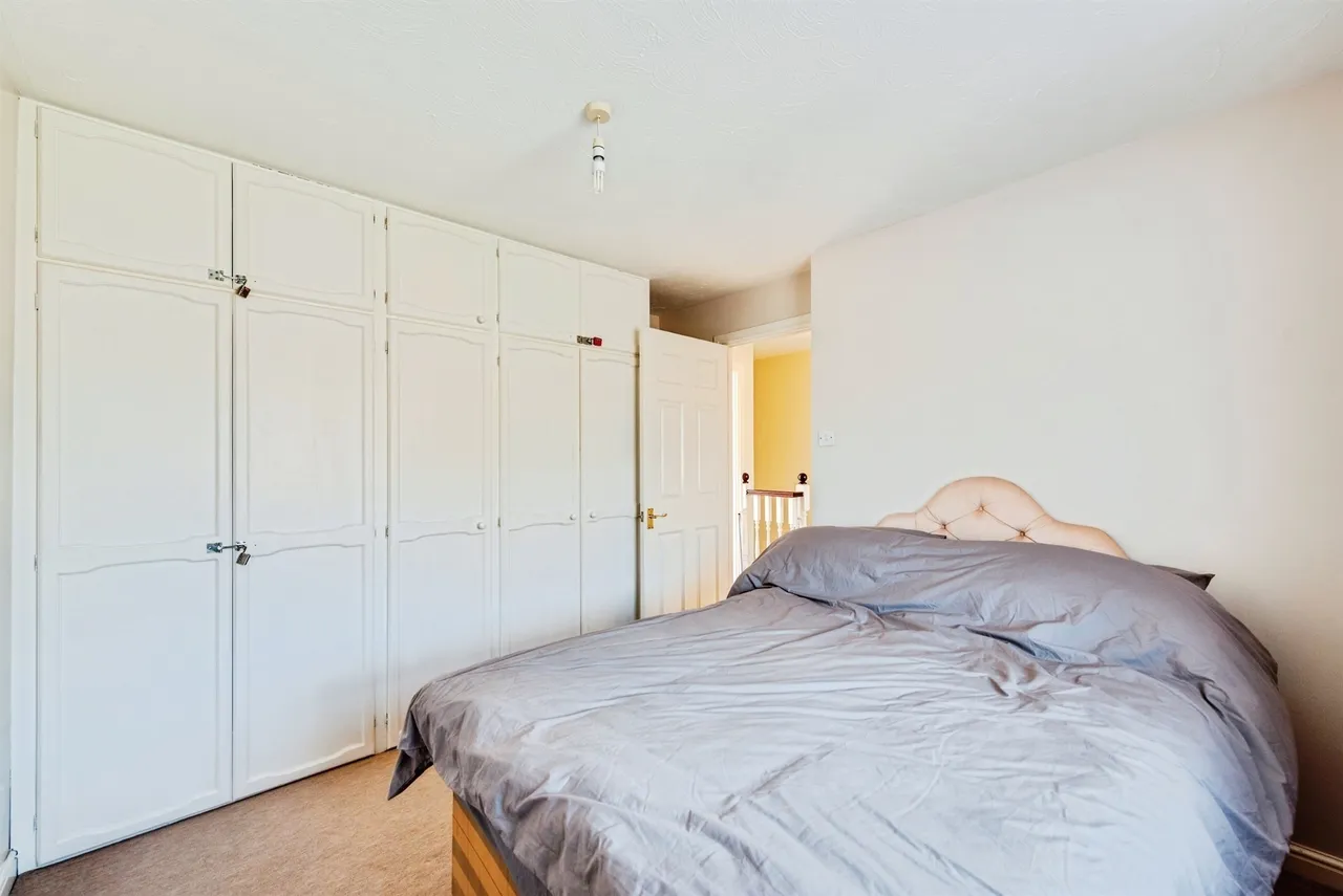 Yeats Close, Swindon, SN25, photo 7