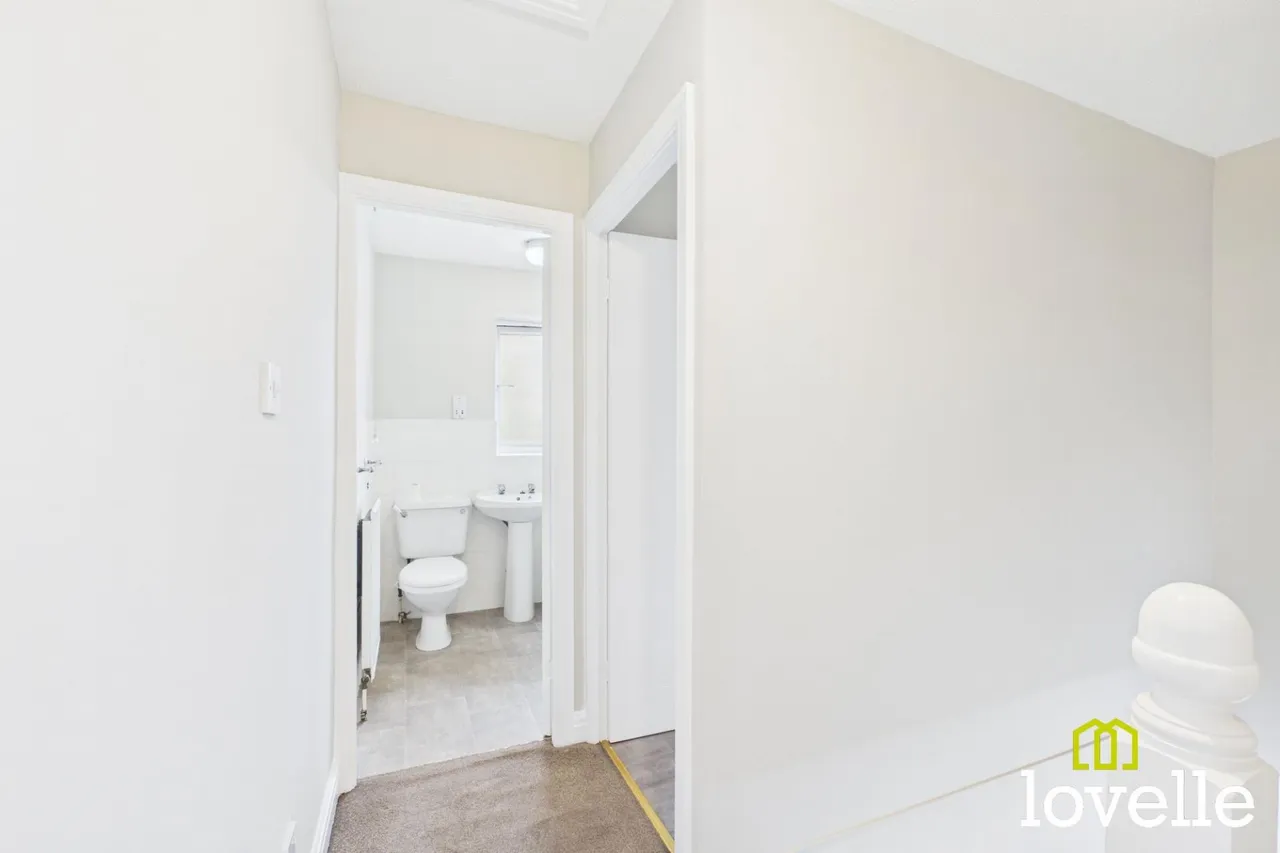 Cawthorne Drive, Hull, HU4, photo 14