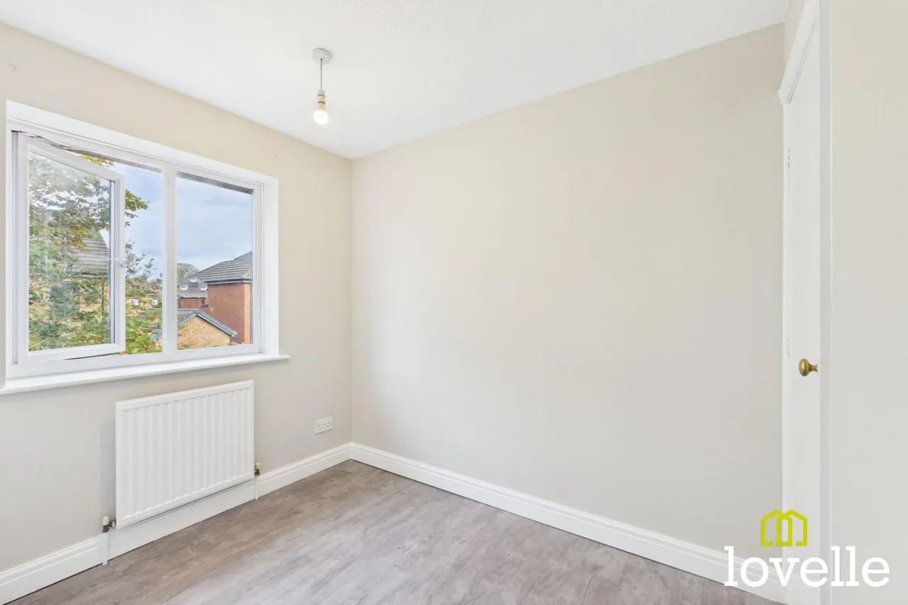 Cawthorne Drive, Hull, HU4, photo 17