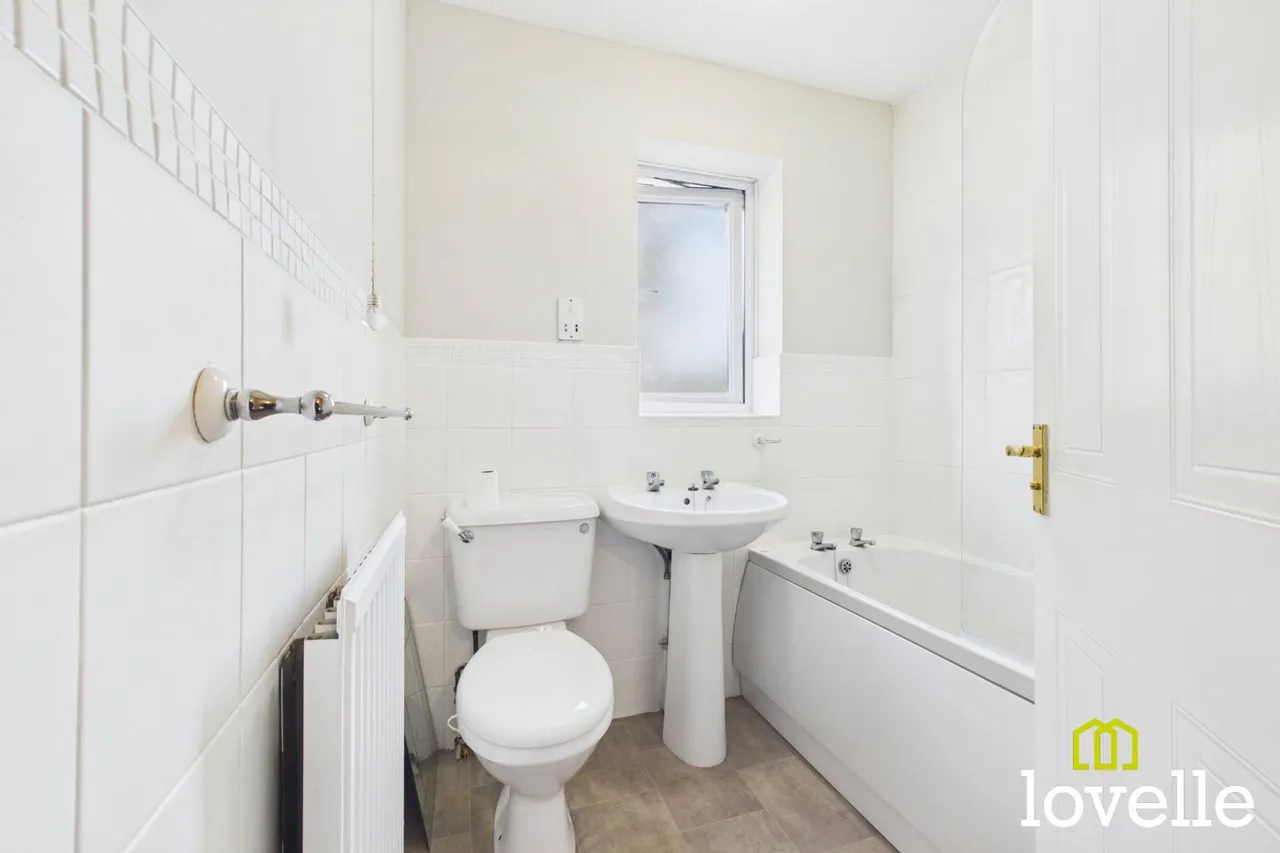 Cawthorne Drive, Hull, HU4, photo 19