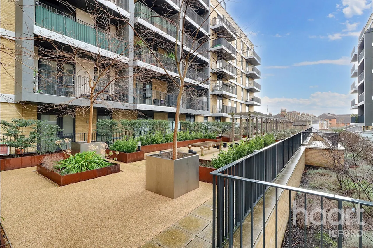 Roden Street, Ilford, IG1, photo 20