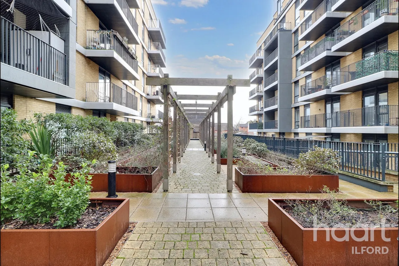 Roden Street, Ilford, IG1, photo 19