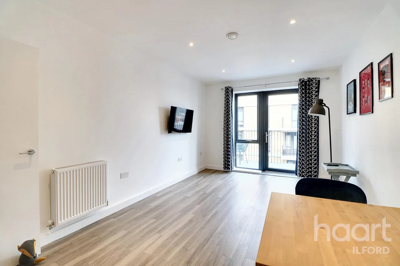 Roden Street, Ilford, IG1, photo 5
