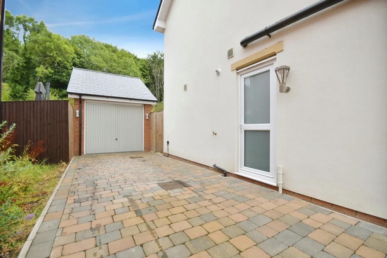 Settlement Drive, Clowne, Chesterfield, Derbyshire, S43, photo 21