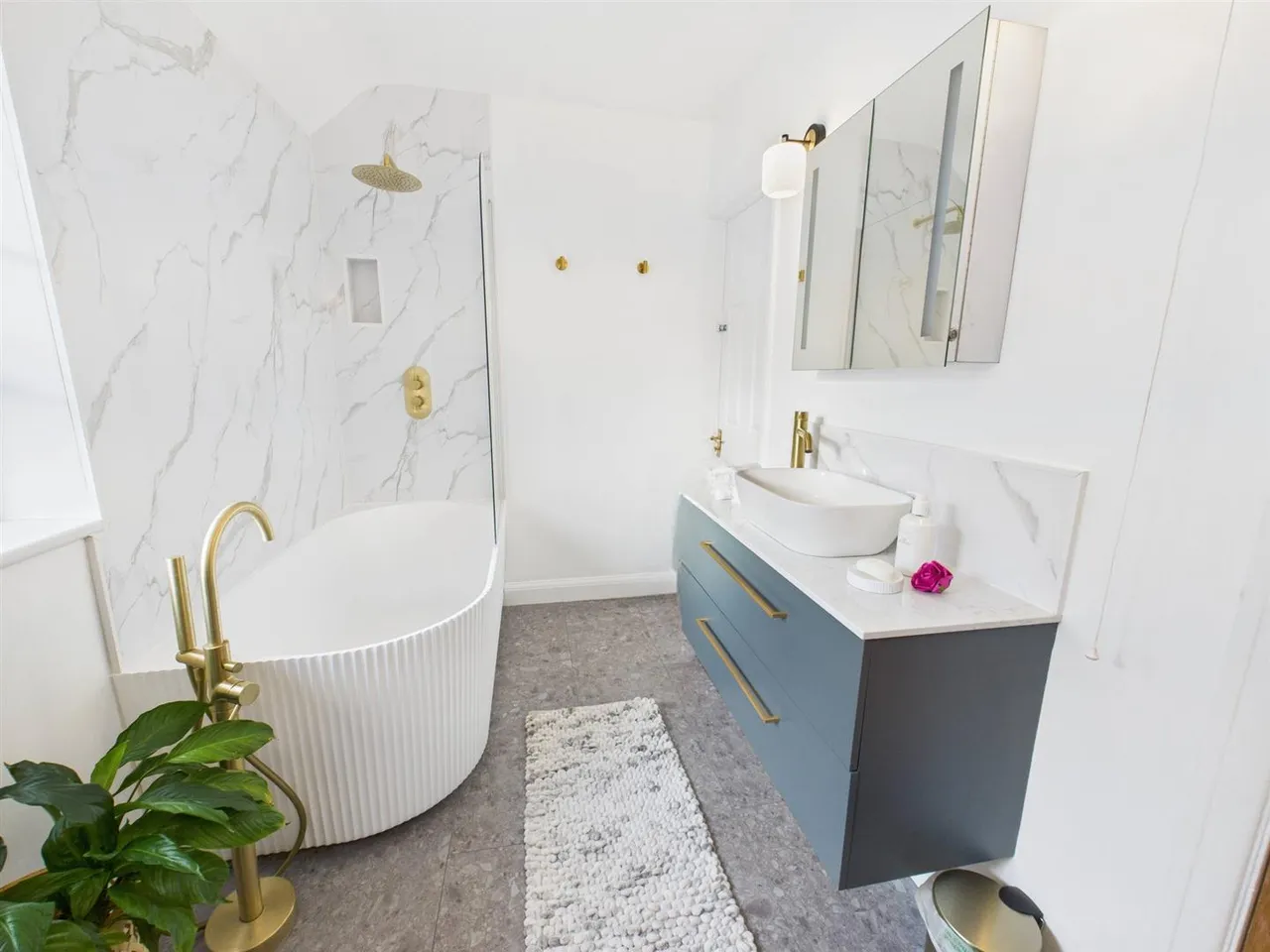 Eastcote Road, Ruislip, HA4 8DT, photo 14