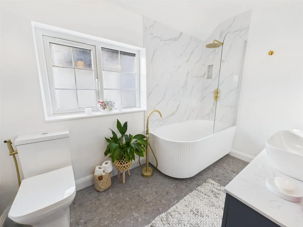 Eastcote Road, Ruislip, HA4 8DT, photo 13