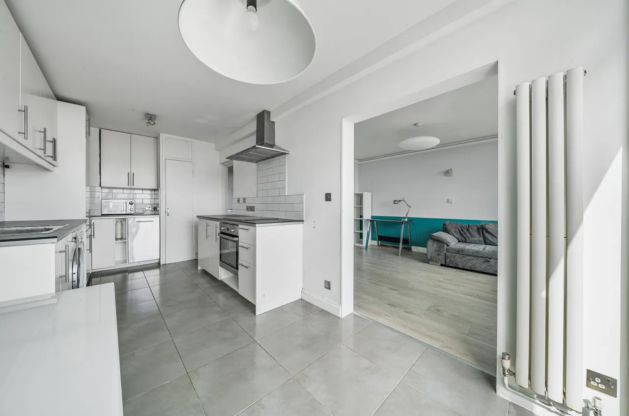 Kennington Lane, Kennington, London, SE11, photo 12