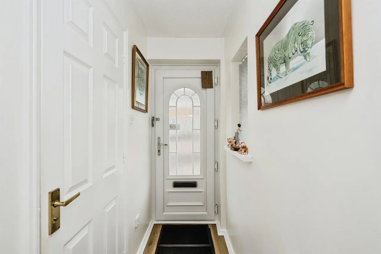 Howards Way, Swansea, SA4, photo 8