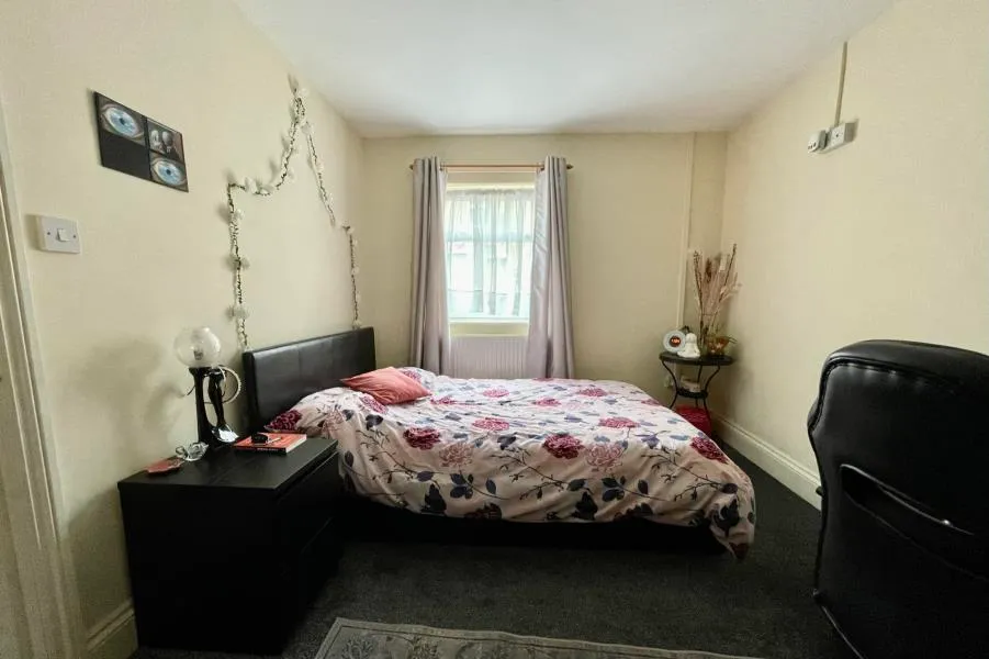 St Johns Lane, Bedminster, BS3, photo 6