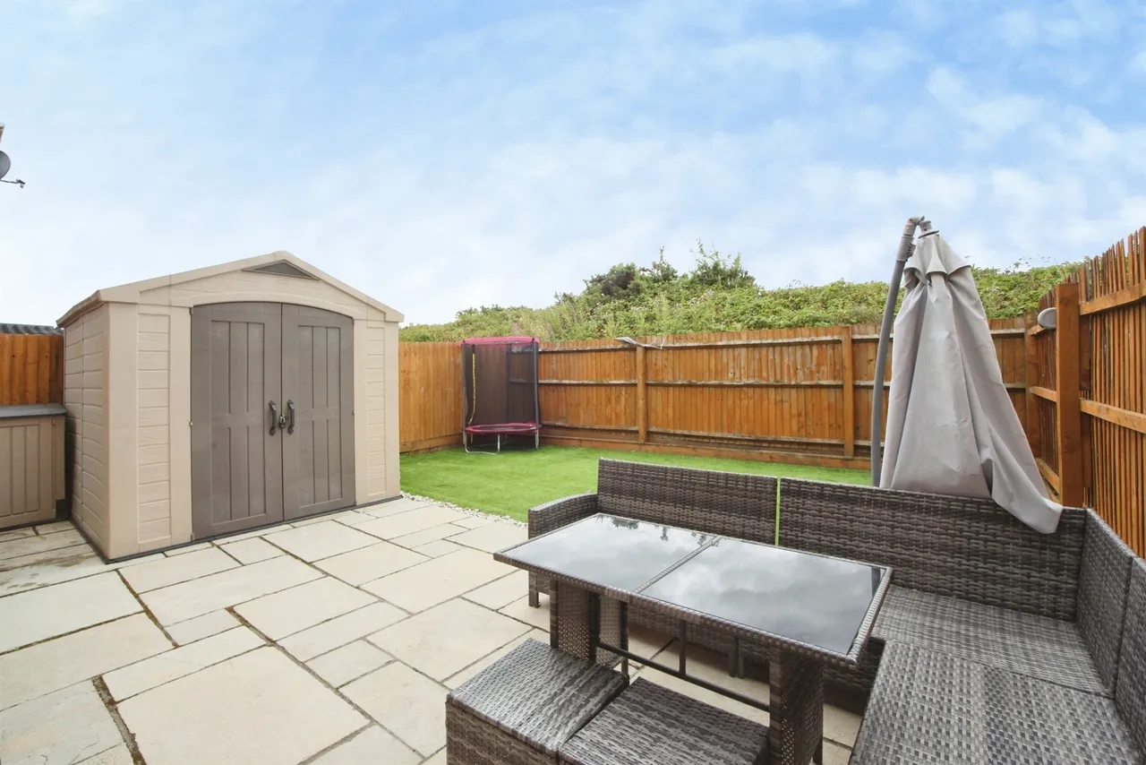 St. Ilid's Meadow Pontyclun, CF72, photo 7