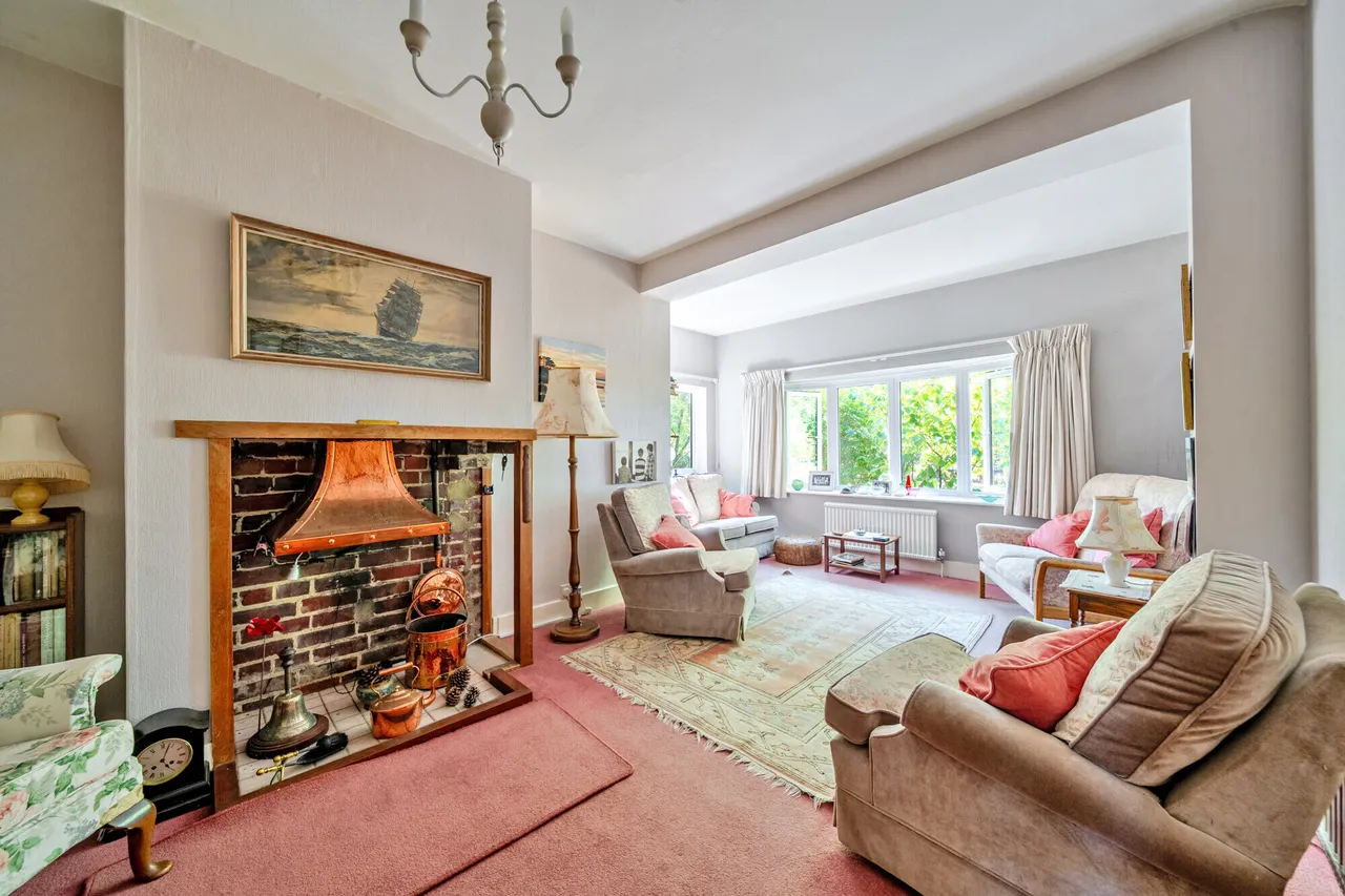 Church Lane, Witley, GU8, photo 2