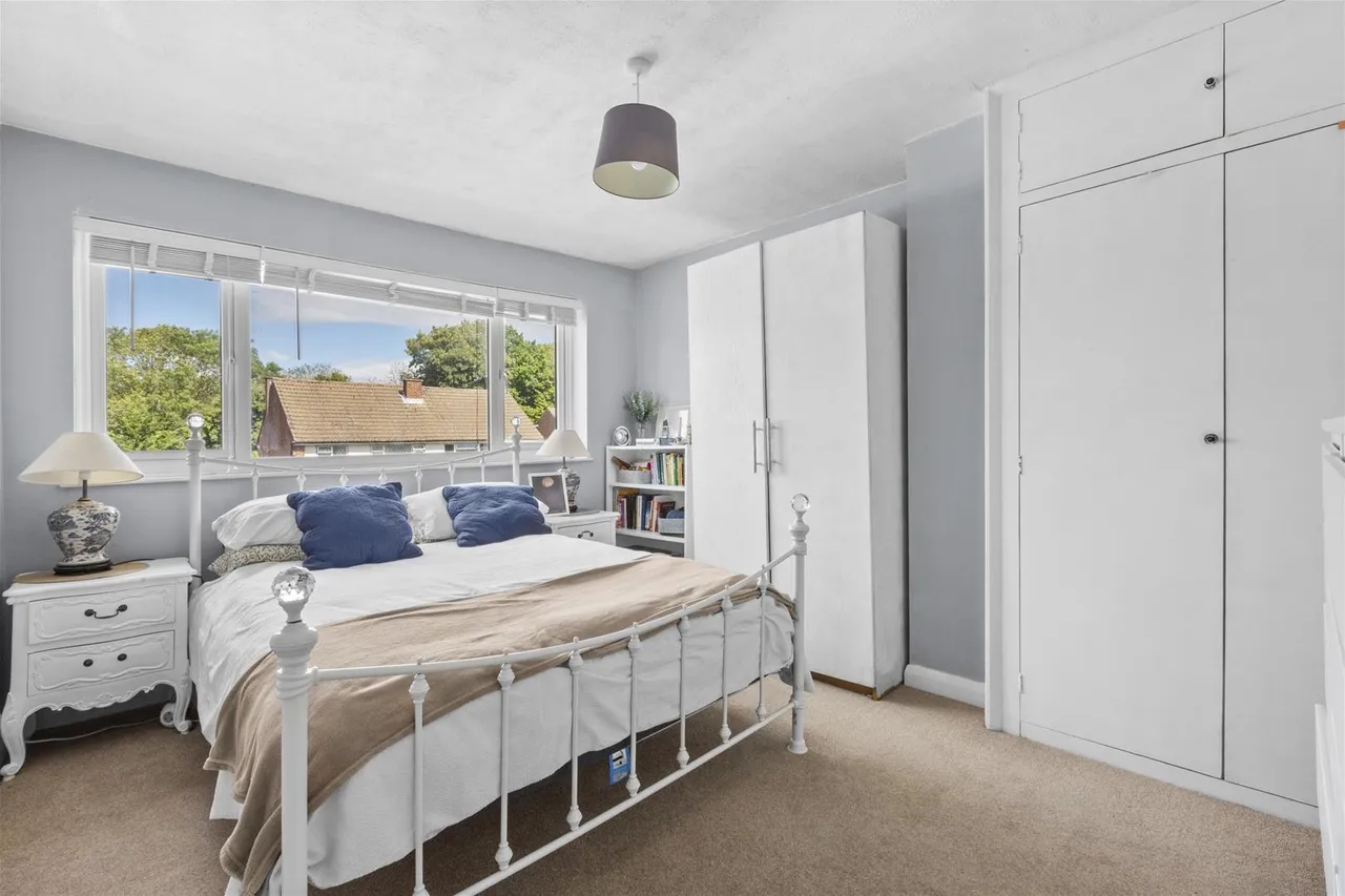 Hithercroft Road, Downley, HP13, photo 9