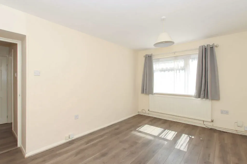 Waveney, Hemel Hempstead, Hertfordshire, HP2 6DJ, photo 6