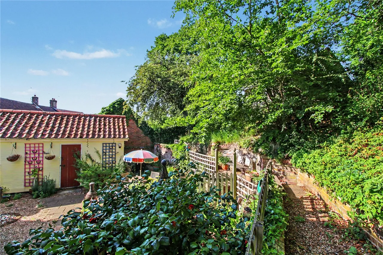 The Street, Holton, Halesworth, Suffolk, IP19, photo 9