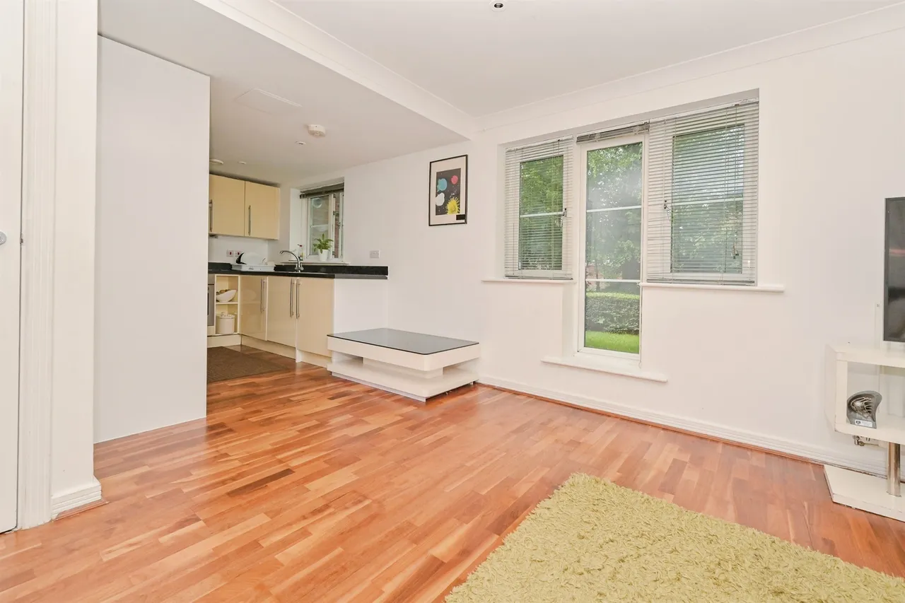 Wharf Way, Hunton Bridge, WD4, photo 5