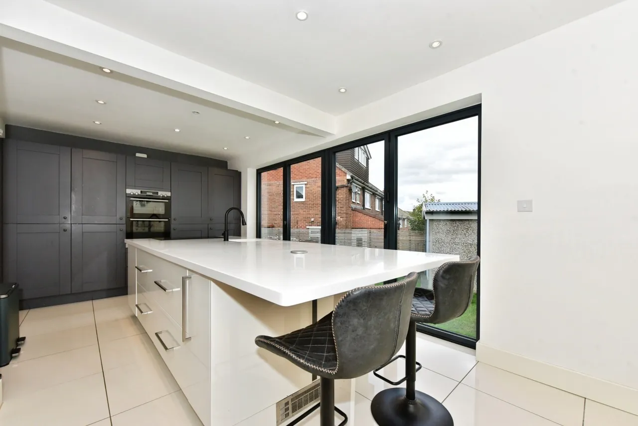Masefield Road, Sheffield, S13, photo 16