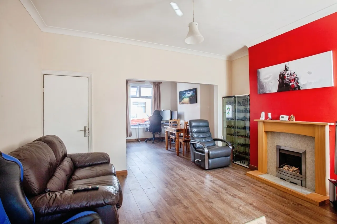 Kings Road, Askern, Doncaster, South Yorkshire, DN6, photo 5