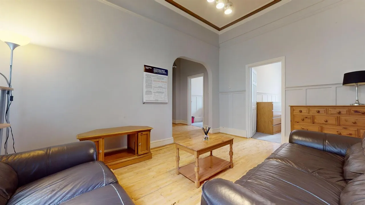 3 bed flat for sale, Earls Court Road, Earls Court, SW5