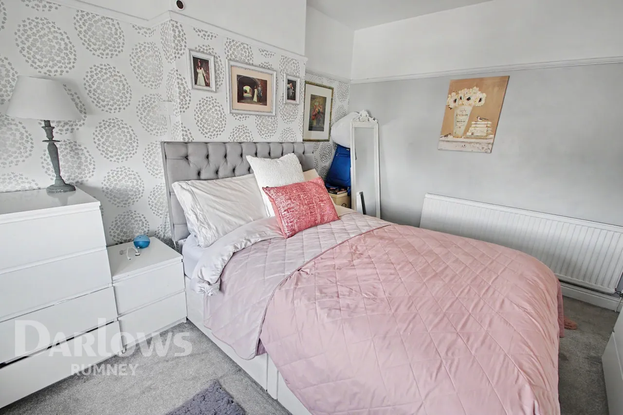 Wentloog Road, Cardiff, photo 12