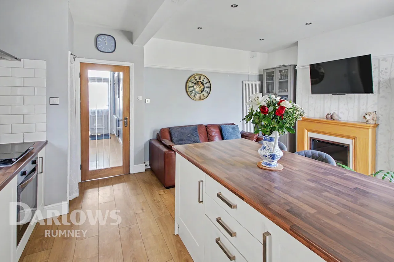 Wentloog Road, Cardiff, photo 7
