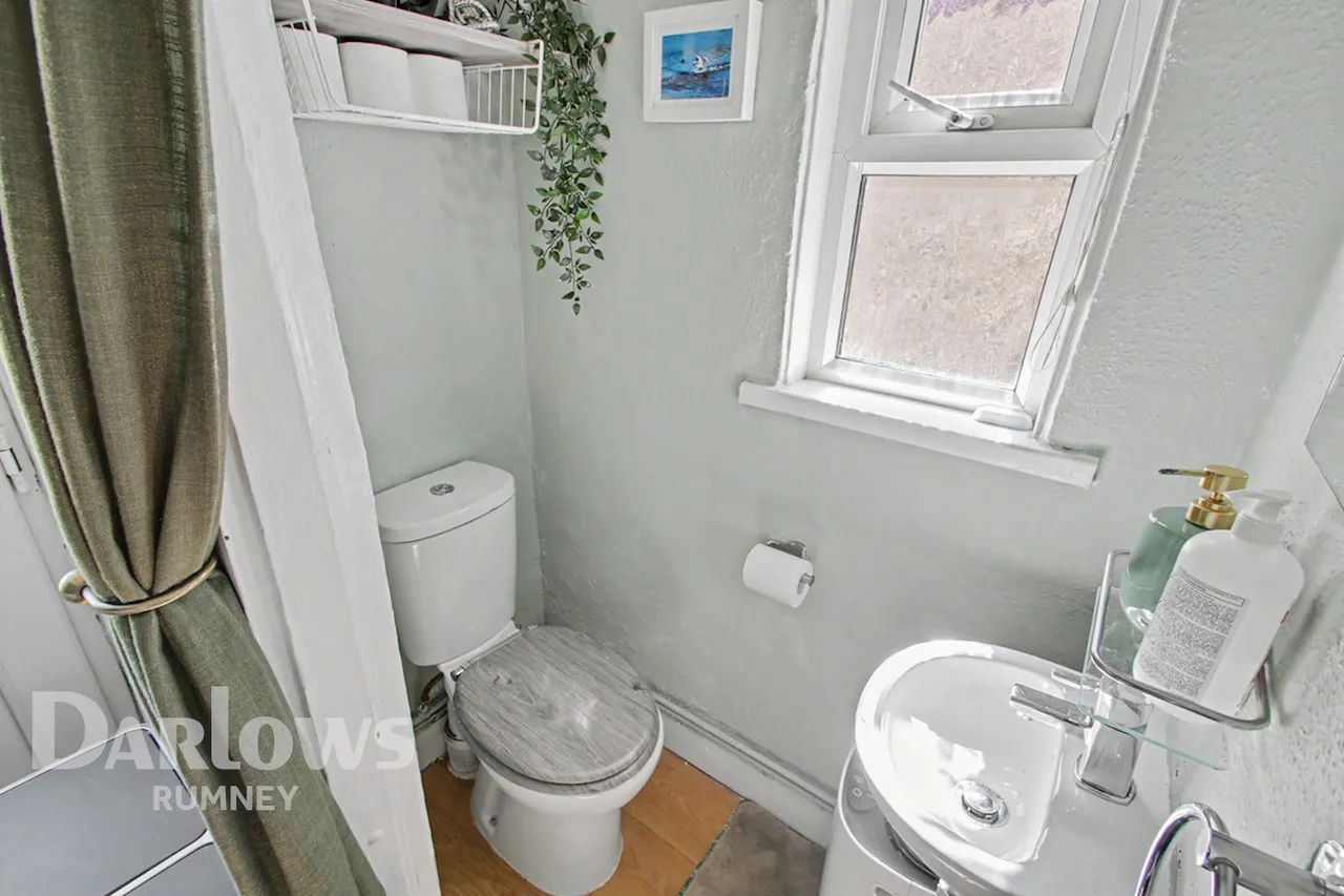 Wentloog Road, Cardiff, photo 9
