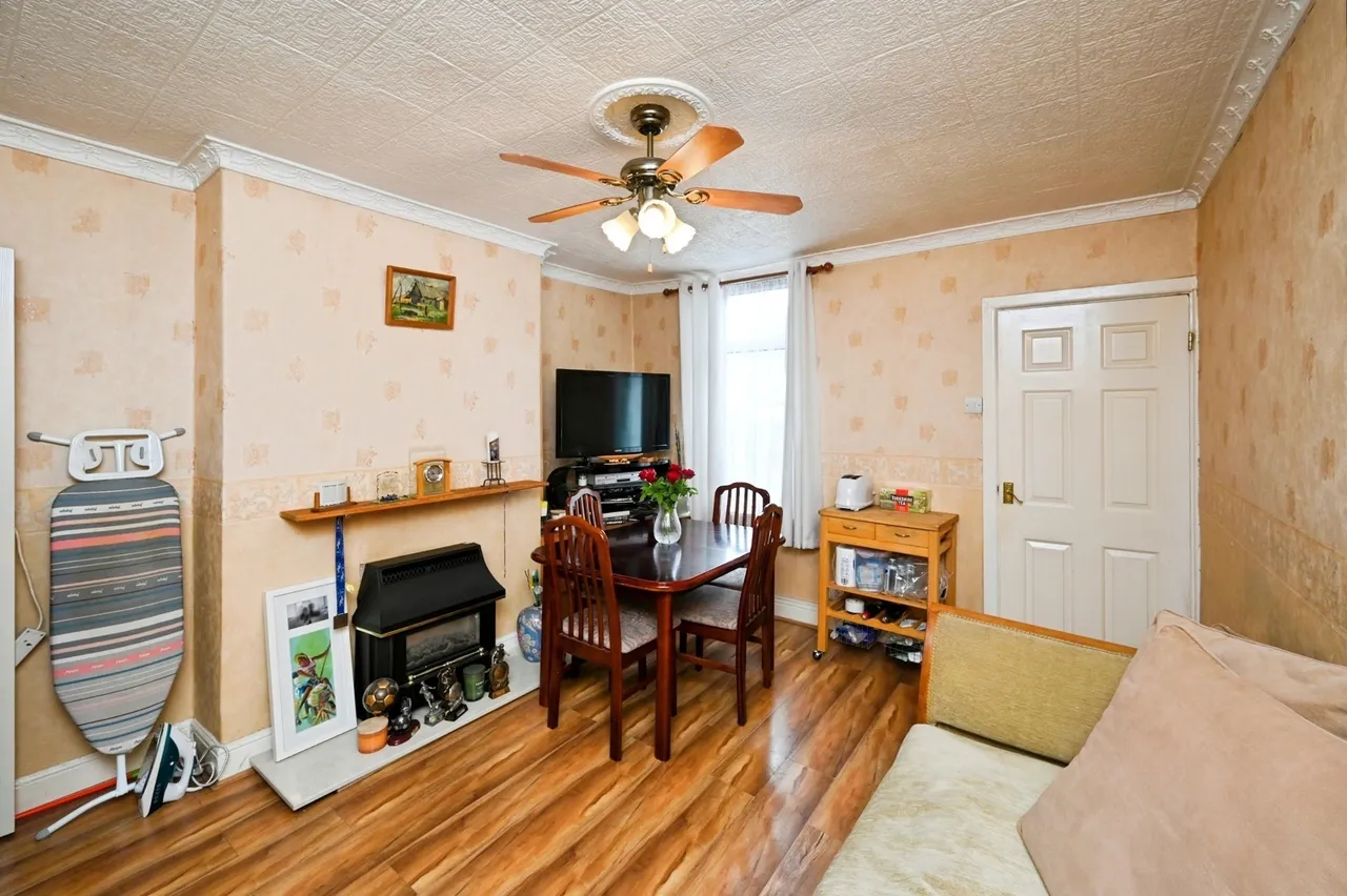 Princes Street, Mansfield, Nottinghamshire, NG18, photo 8