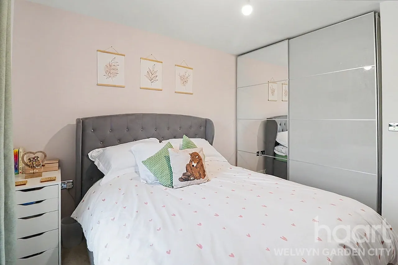 Bessemer Road, Welwyn Garden City, AL7, photo 17